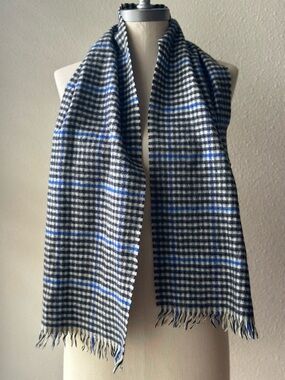 Johnstons of Elgin Cashmere Wool Scarf Made in Scotland - Blue Check